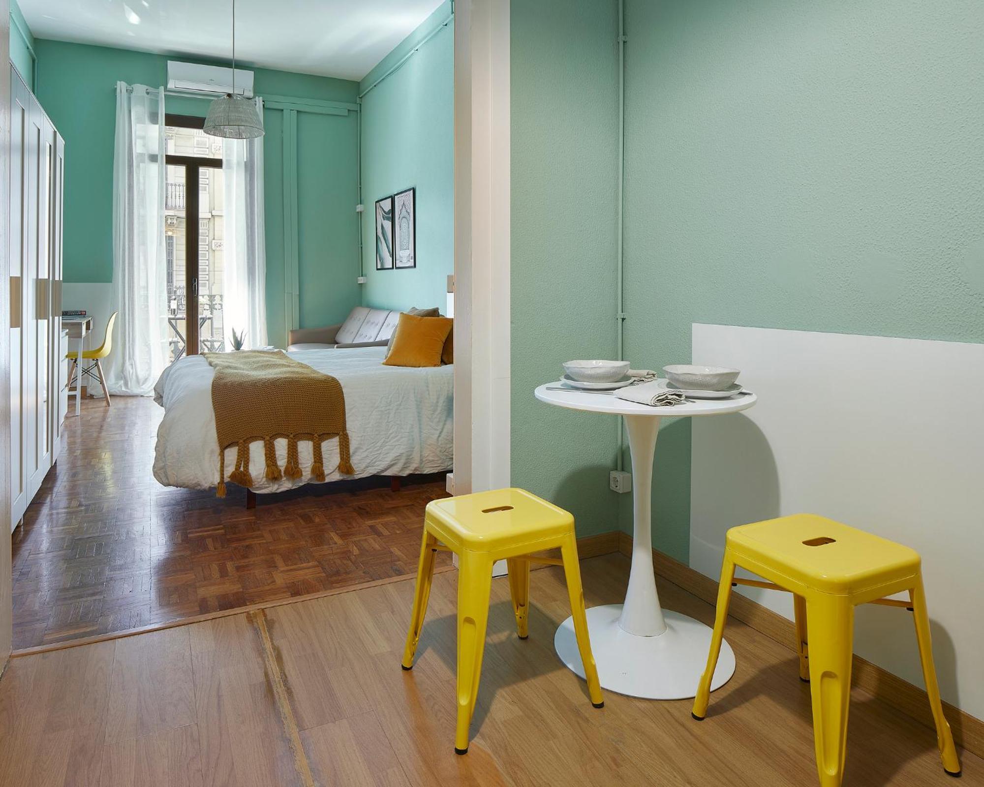 Bed and breakfast Balmes 16